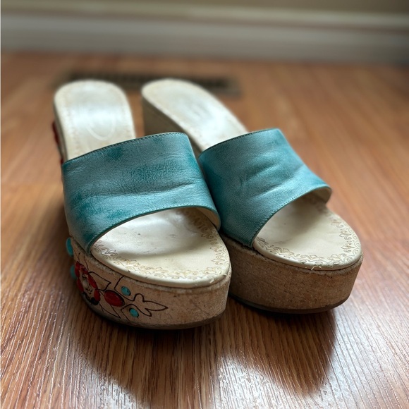 Bruno Magli Couture Wedge Sandals - Picture 5 of 7